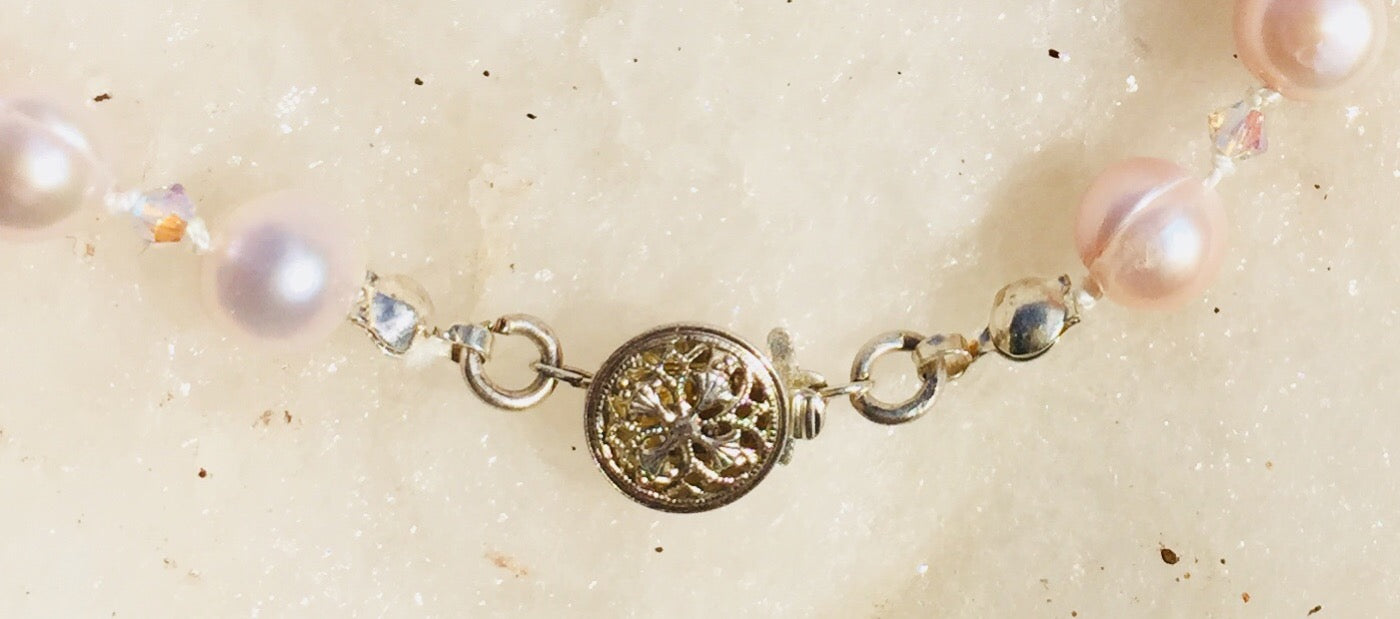 Amour Pearl Necklace