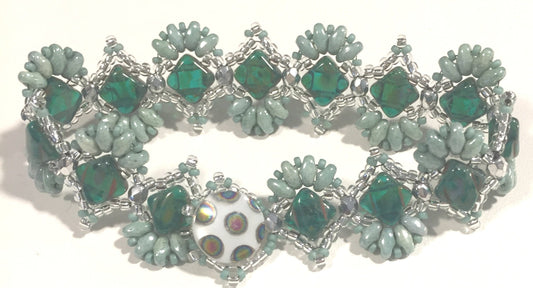 Dainty Darlin' Bracelet