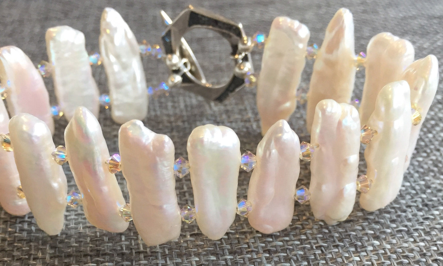 Amour Pearls Bracelet
