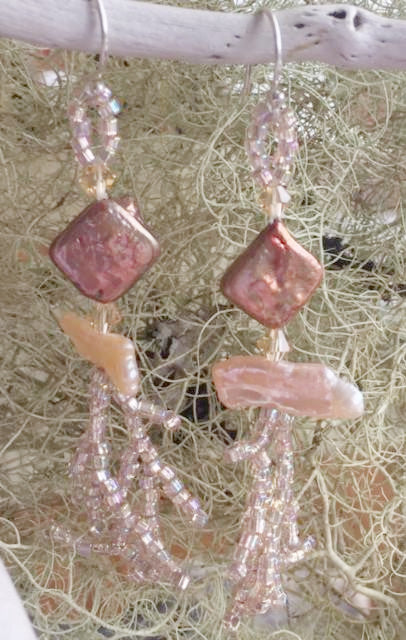Sea of Pearls Earrings